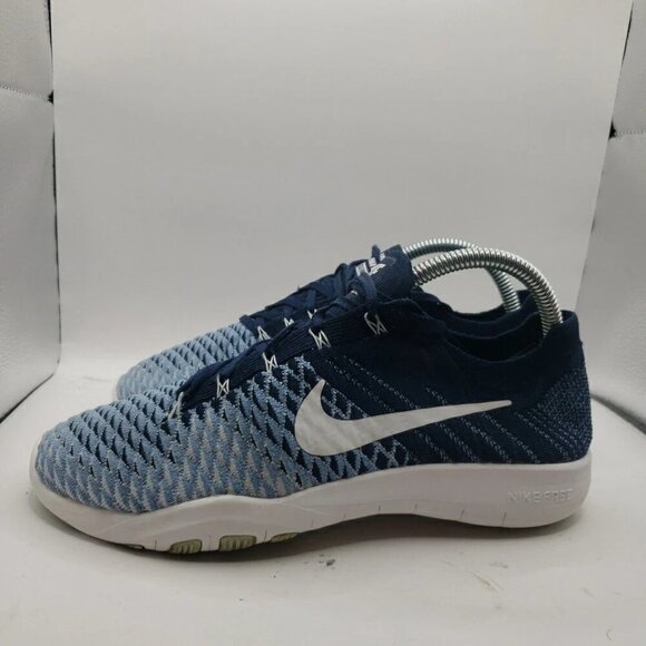 Nike Free TR Flykit 2 Womens Size 8.5 Gray Athletic Running Shoes Sneakers - Picture 1 of 7